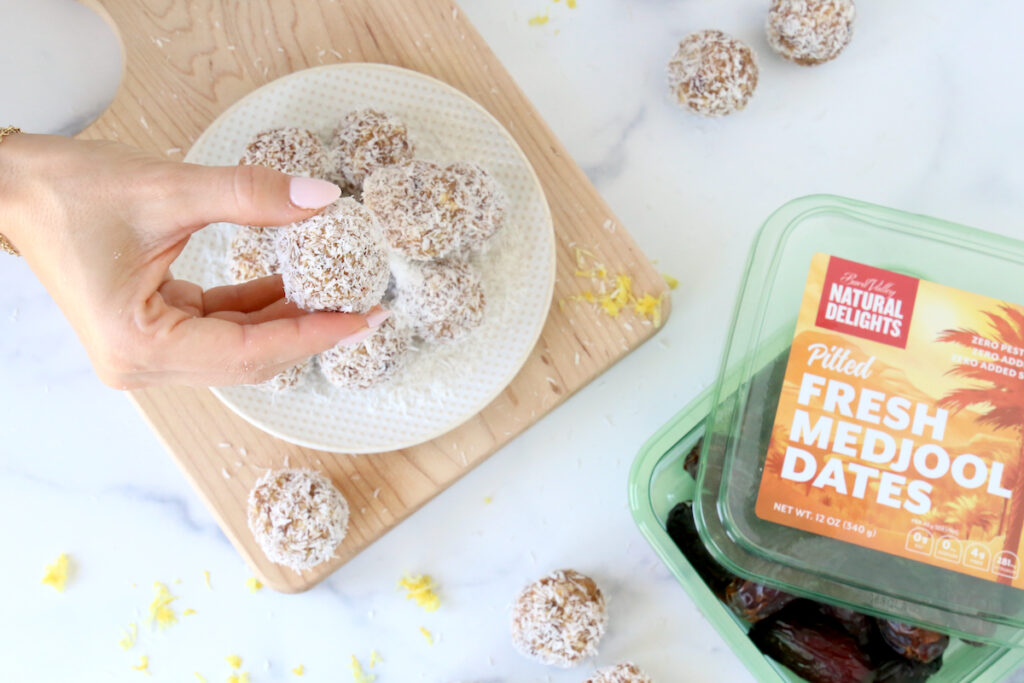 Lemon Energy Protein Bites with Medjool dates and Collagen 